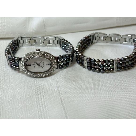 Croton Women\'s Mother of Pearl Watch & Bracelet Set Crystal Halo Tahitian Pearl main image 13